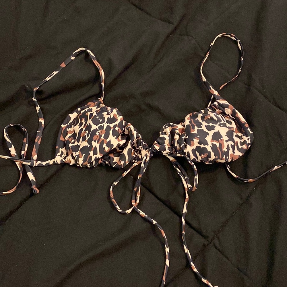 SHEIN cheetah print size large bikini top